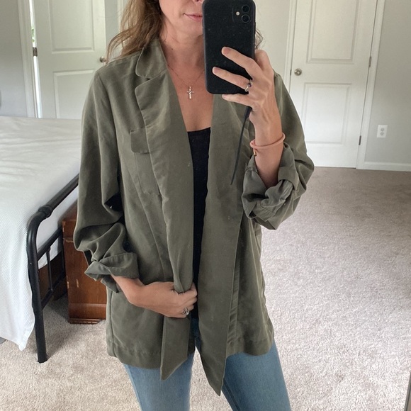 Chico’s Olive Green Utility Blazer - Picture 1 of 8
